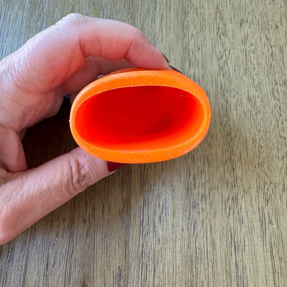 NWT Bath and Bodyworks 2022 Halloween Pocketbac Holder! - Picture 3 of 4